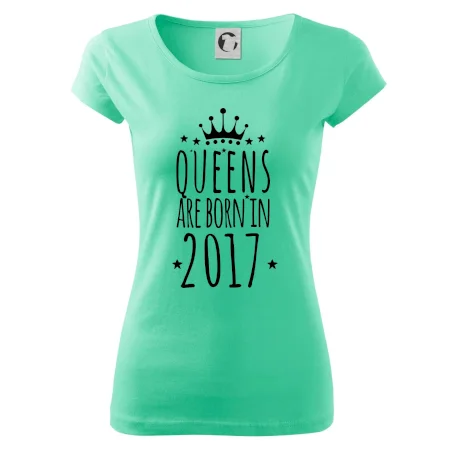 Queens are born in 2017