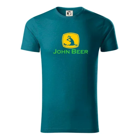 John Beer jelen s pivem