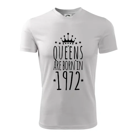 Queens are born in 1972