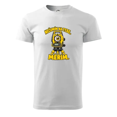Geodet nečumím na tebe měřím