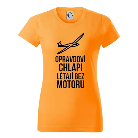 Opravdovi chlapi létají bez motoru