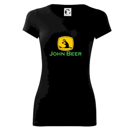John Beer jelen s pivem