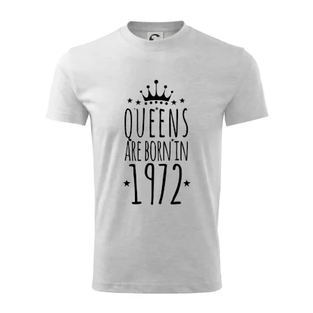 Queens are born in 1972