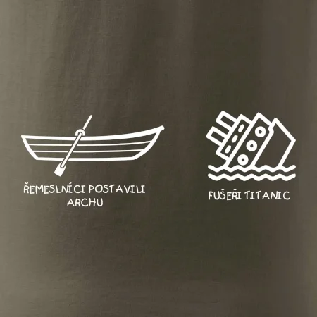 Řemeslnici postavili archu, fušeři Titanic