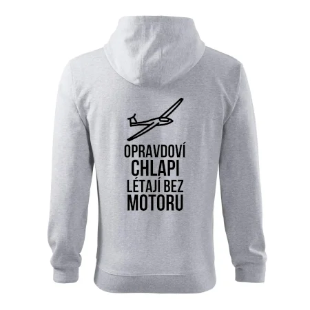 Opravdovi chlapi létají bez motoru