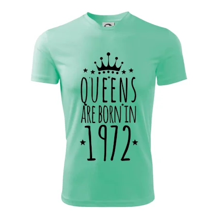 Queens are born in 1972