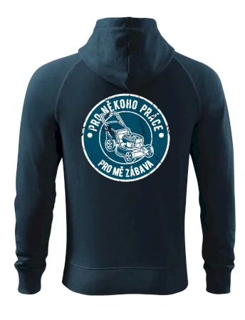 Sekání pro někoho práce, pro mě zábava