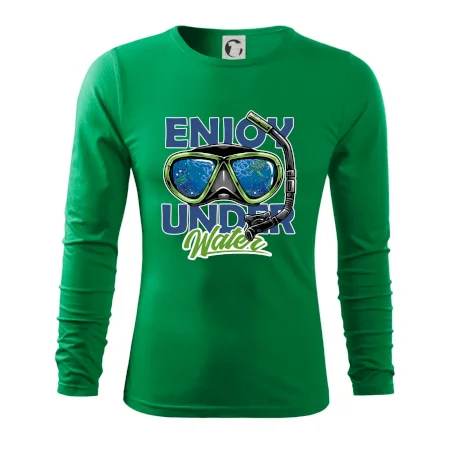 Enjoy Under Water
