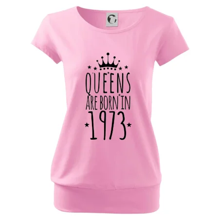 Queens are born in 1973