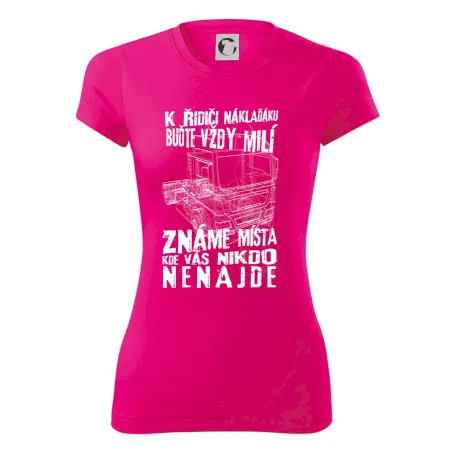 K řidiči náklaďáku buďte vždy milý