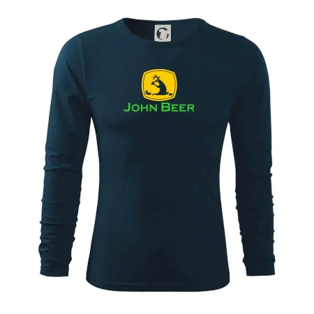 John Beer jelen s pivem