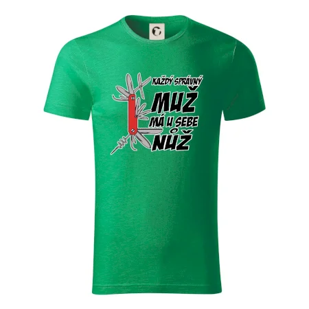 Každý správný muž, má u sebe nůž