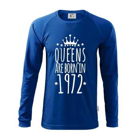 Queens are born in 1972