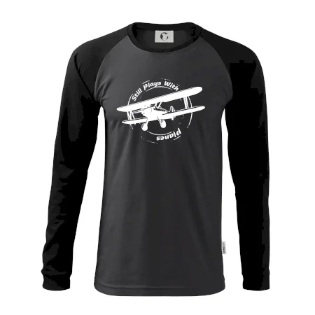 Still Plays With Planes