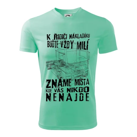 K řidiči náklaďáku buďte vždy milý