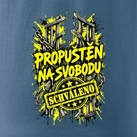 PROPUŠTĚN NA SVOBODU