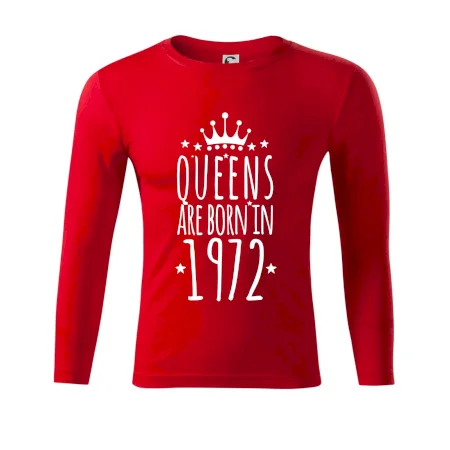 Queens are born in 1972
