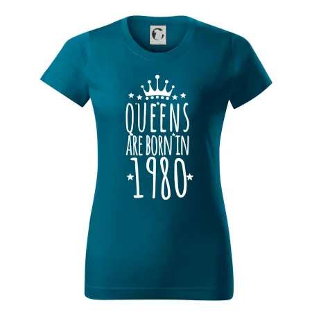 Queens are born in 1980