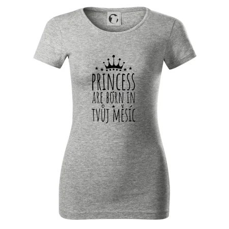 Princesses are born in (vlastní nápis měsíc narození)