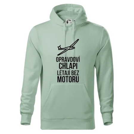 Opravdovi chlapi létají bez motoru