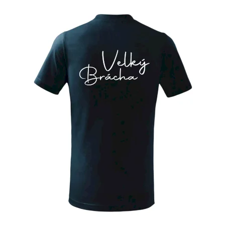 Velký brácha - nápis na zádech