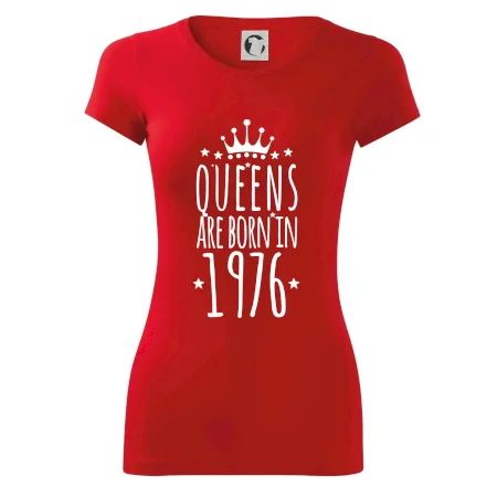 Queens are born in 1976