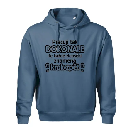 Pracuji dokonale krok zpět