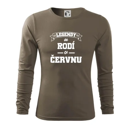 Legendy se rodí v červnu