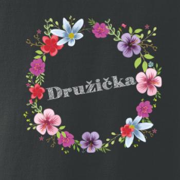 Družička s květy