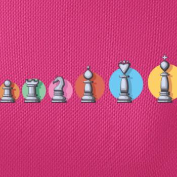 Šachy v řadě barevné