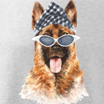 German shepherd se šátkem