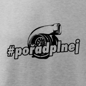 Pořád plnej