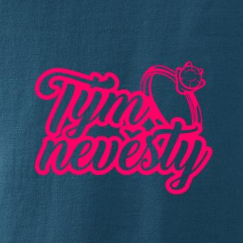 Tým nevěsty s prstenem