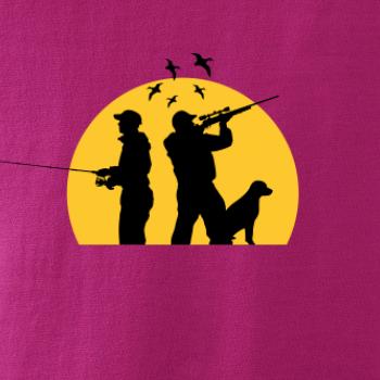 Lovec při západu slunce