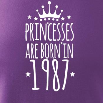 Princesses are born in 1987