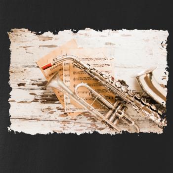 Saxofon fotka dřevo