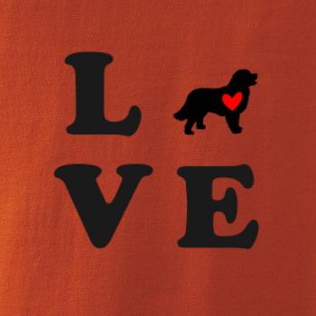 Bernský salašnický pes love