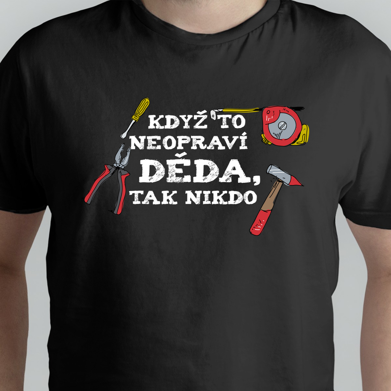 Když to neopraví děda, tak nikdo barevné