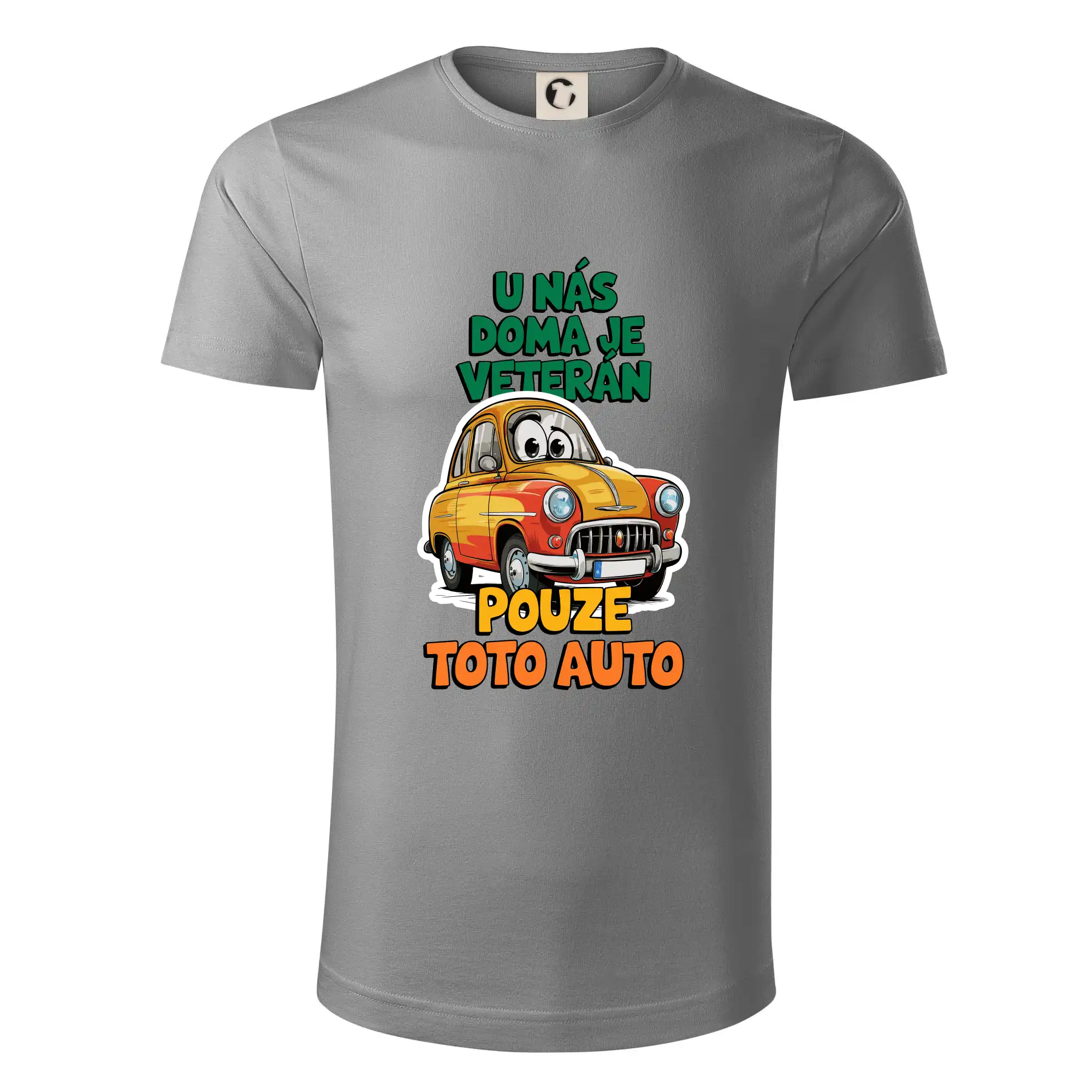 U nás doma je veterán pouze toto auto barevný nápis