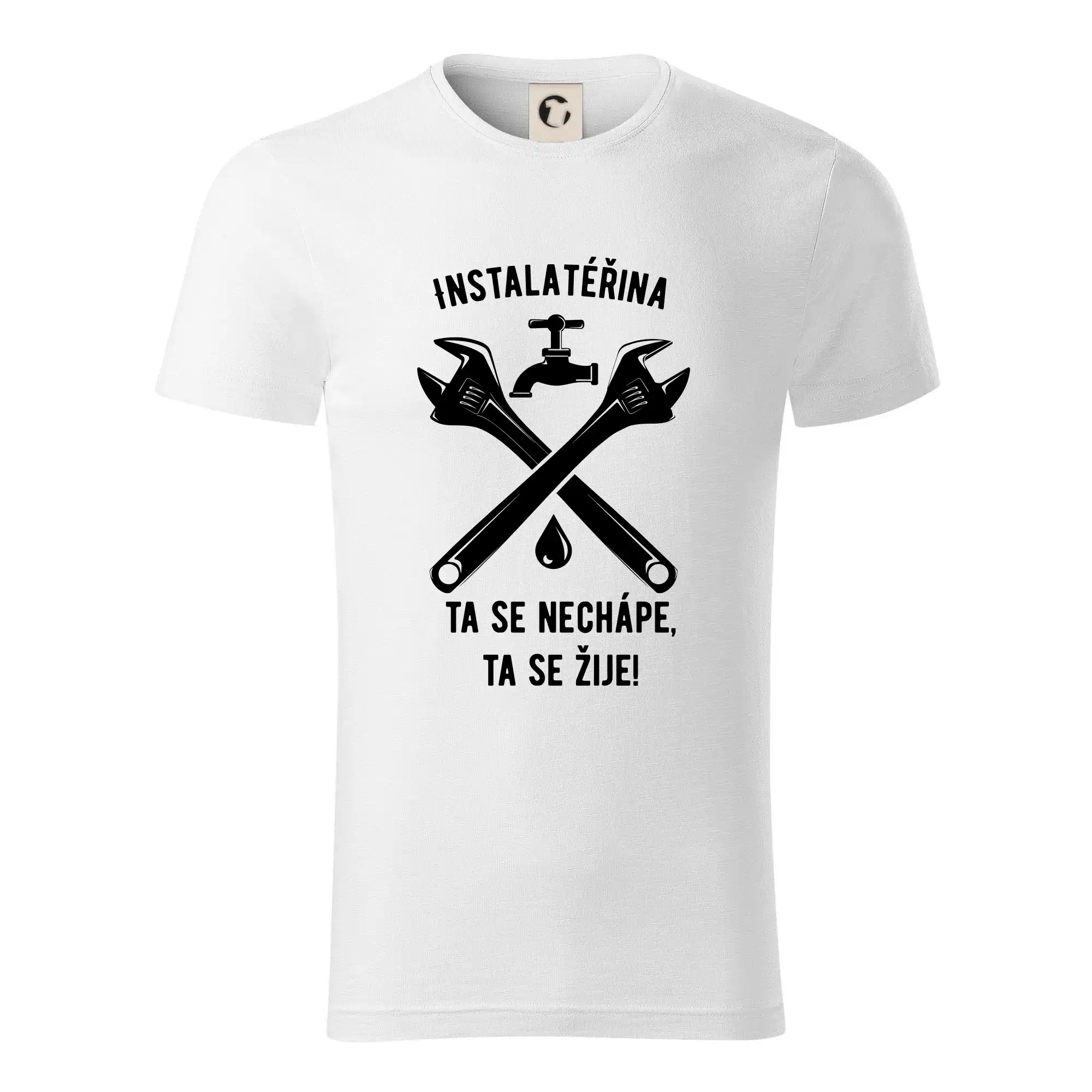 Instalatéřina, ta se nechápe, ta se žije