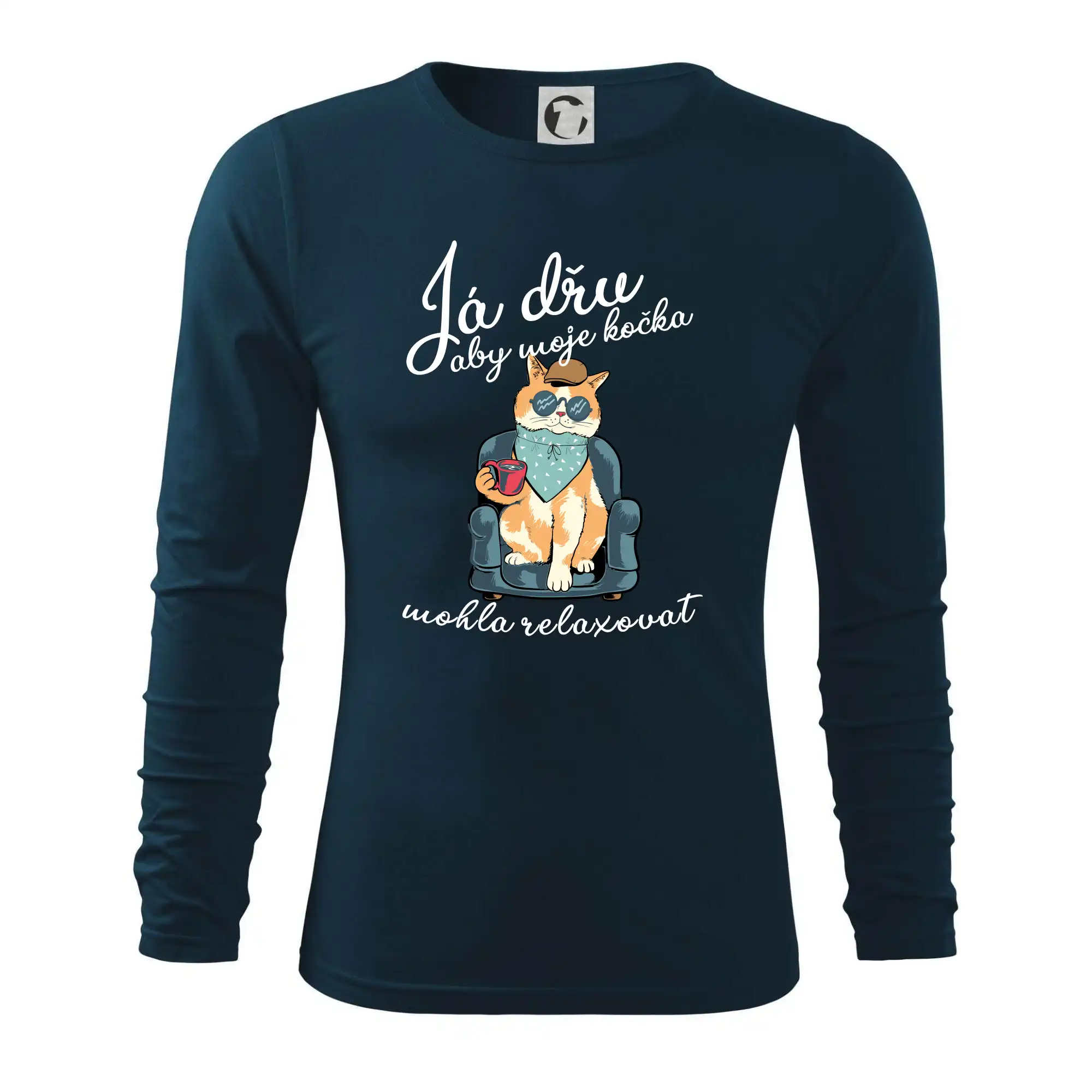 Já dřu, aby moje kočka mohla relaxovat