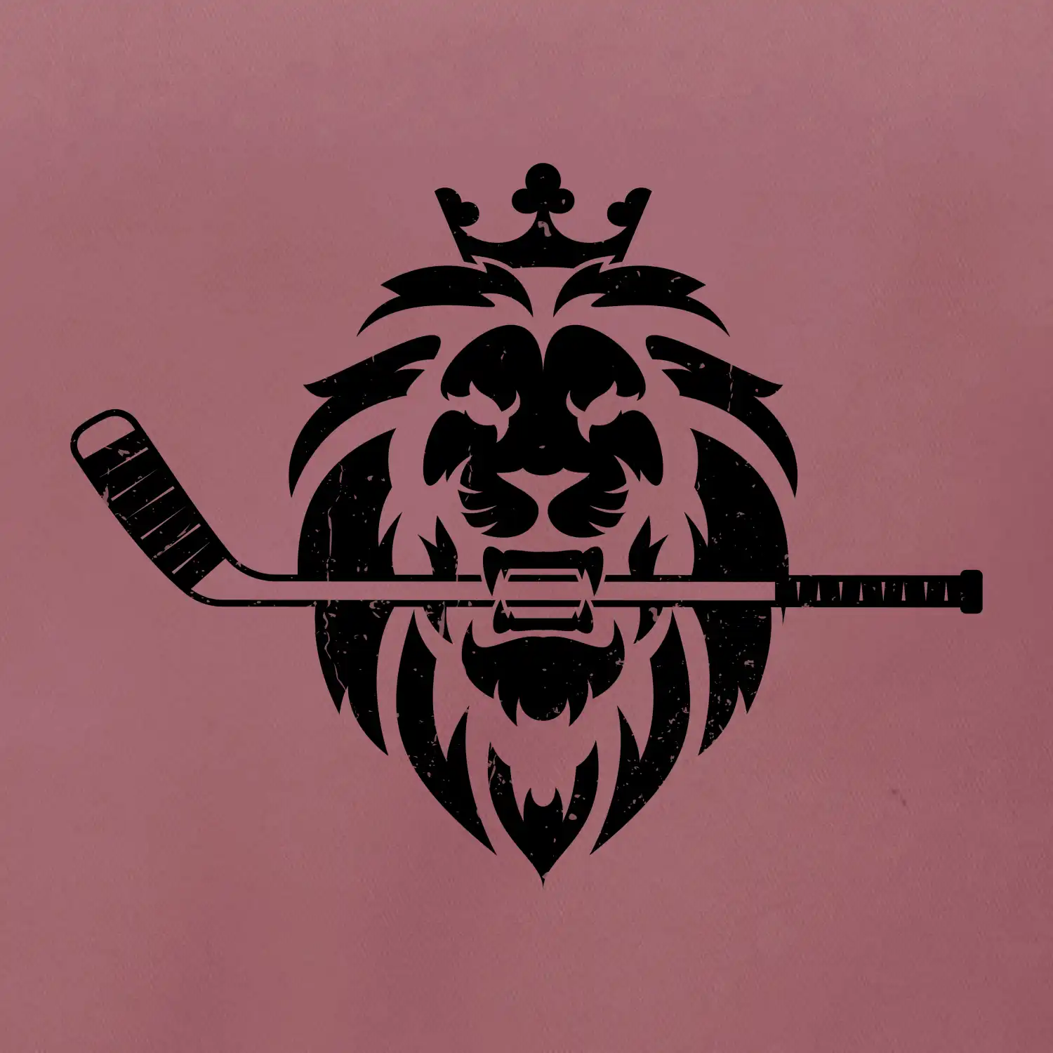 Lev s hokejkou v tlamě