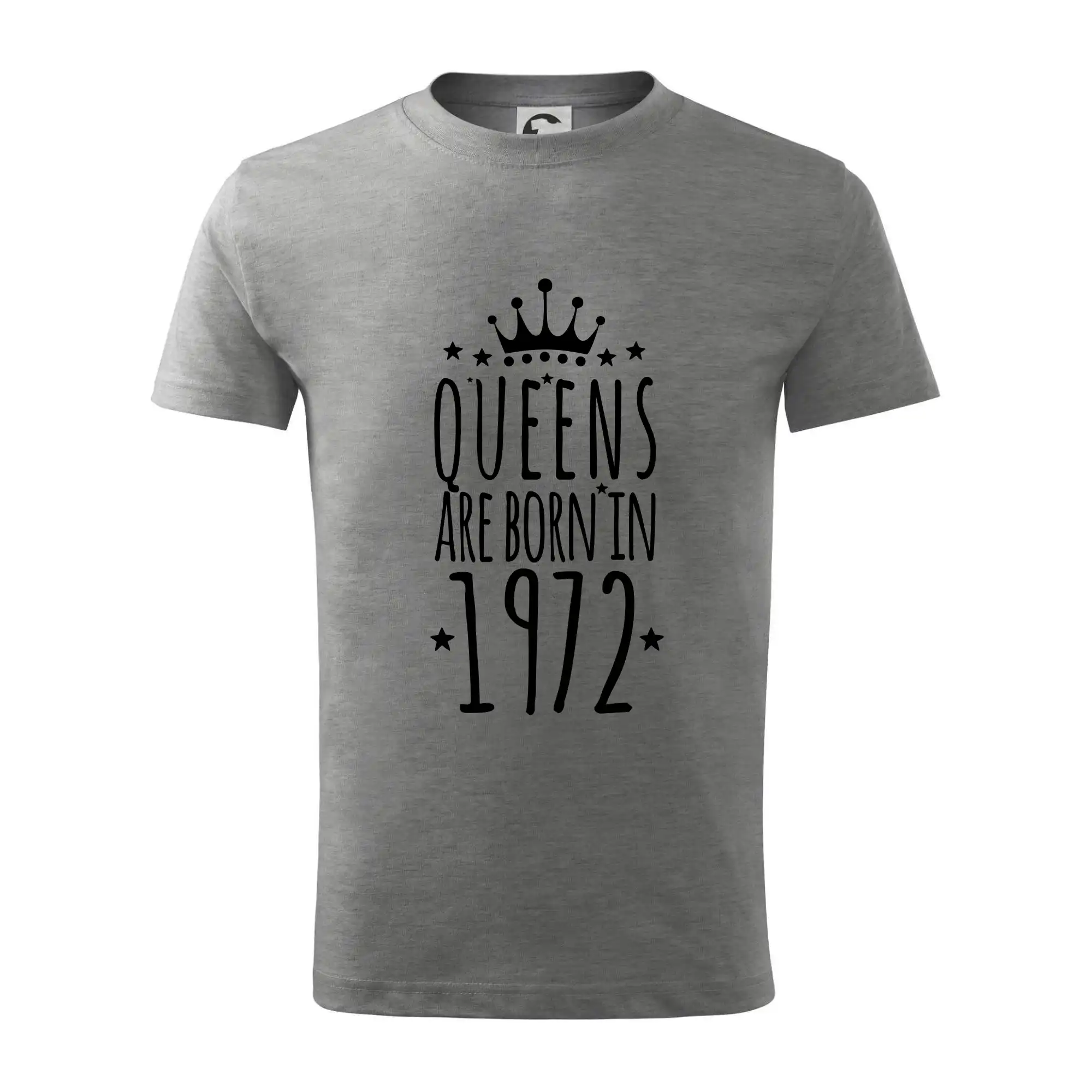 Queens are born in 1972