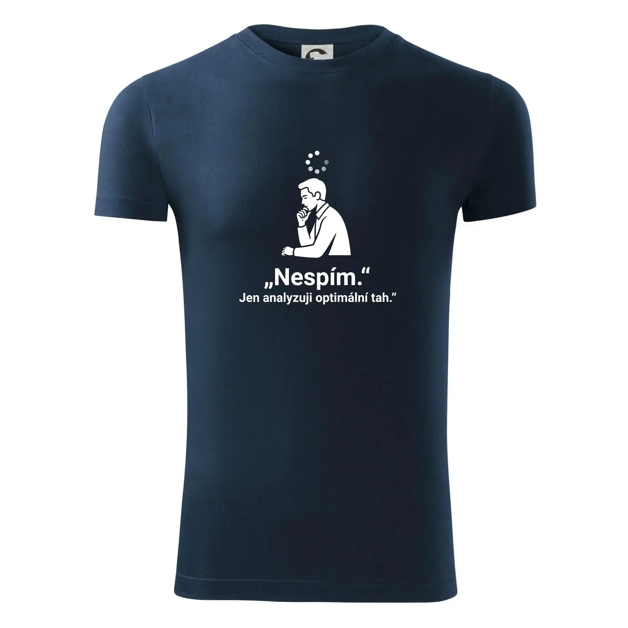Nespím. Jen analyzuji optimální tah.