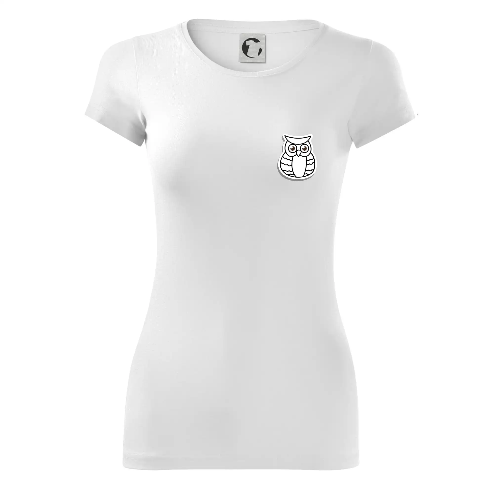 Sova kreslená na prsu