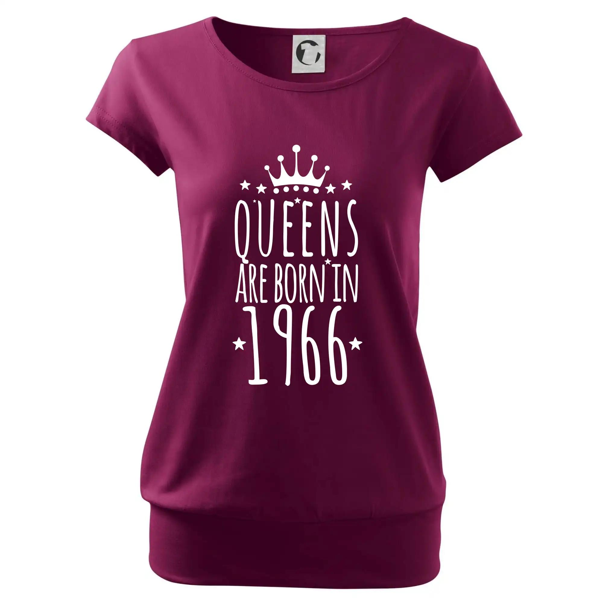 Queens are born in 1996