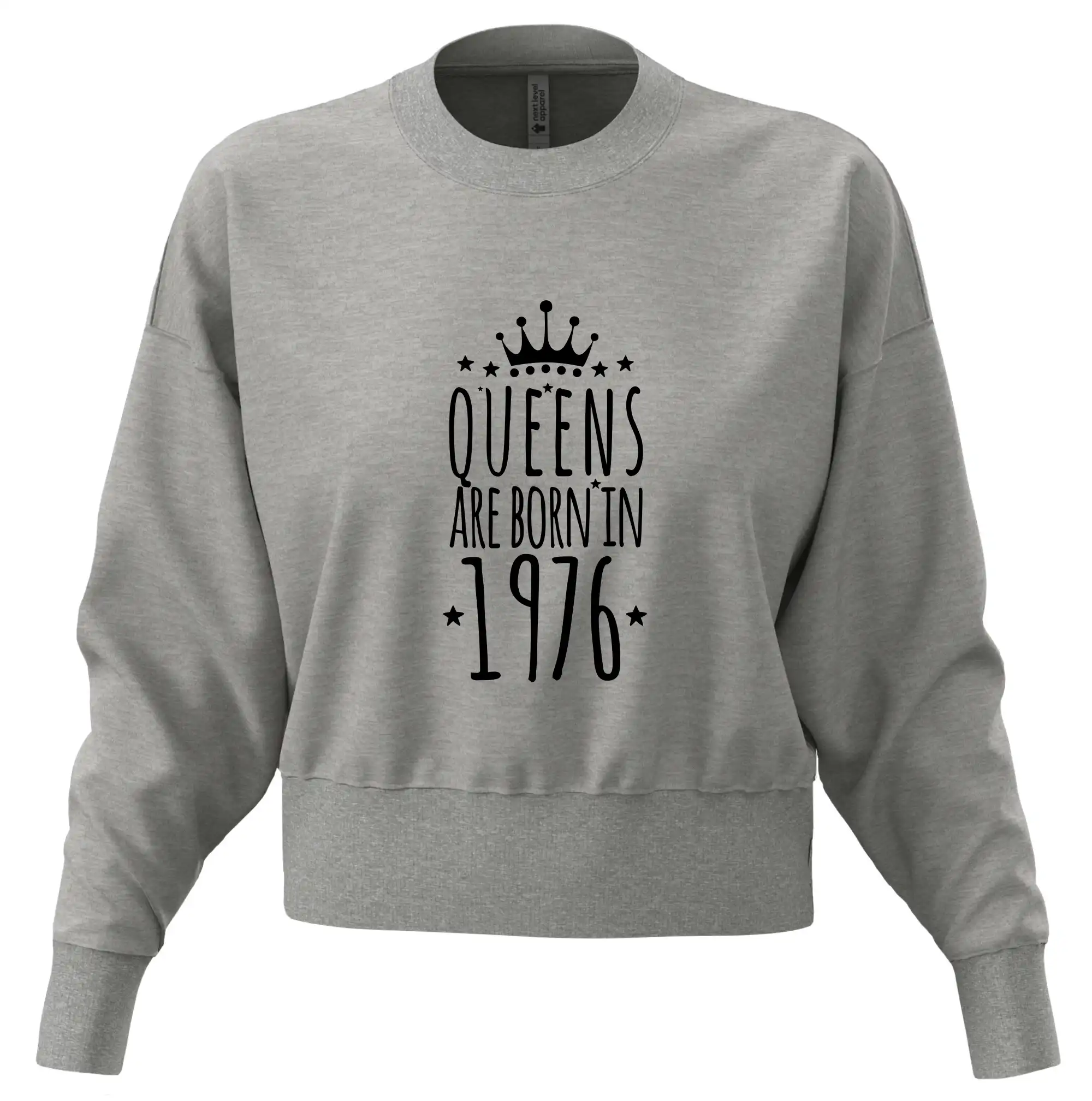 Queens are born in 1976
