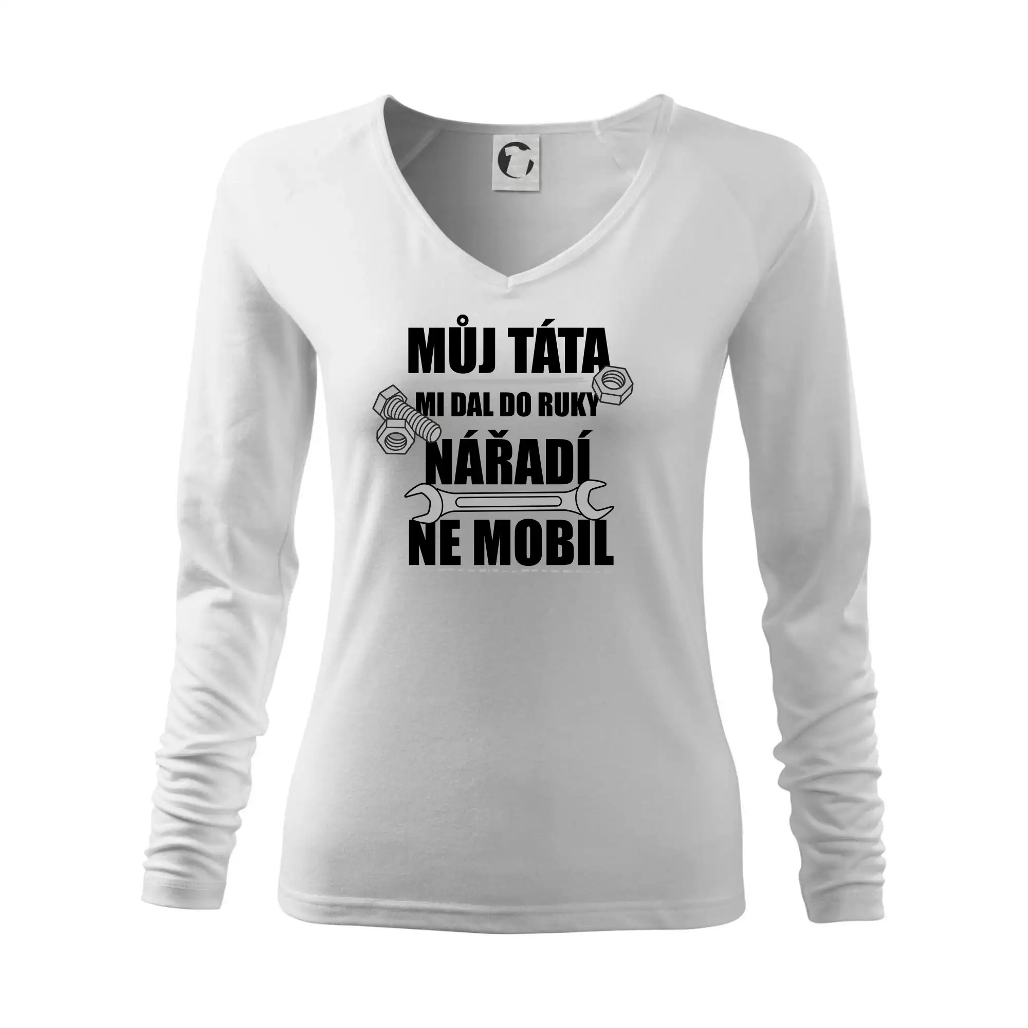 Můj táta mi dal do ruky nářadí