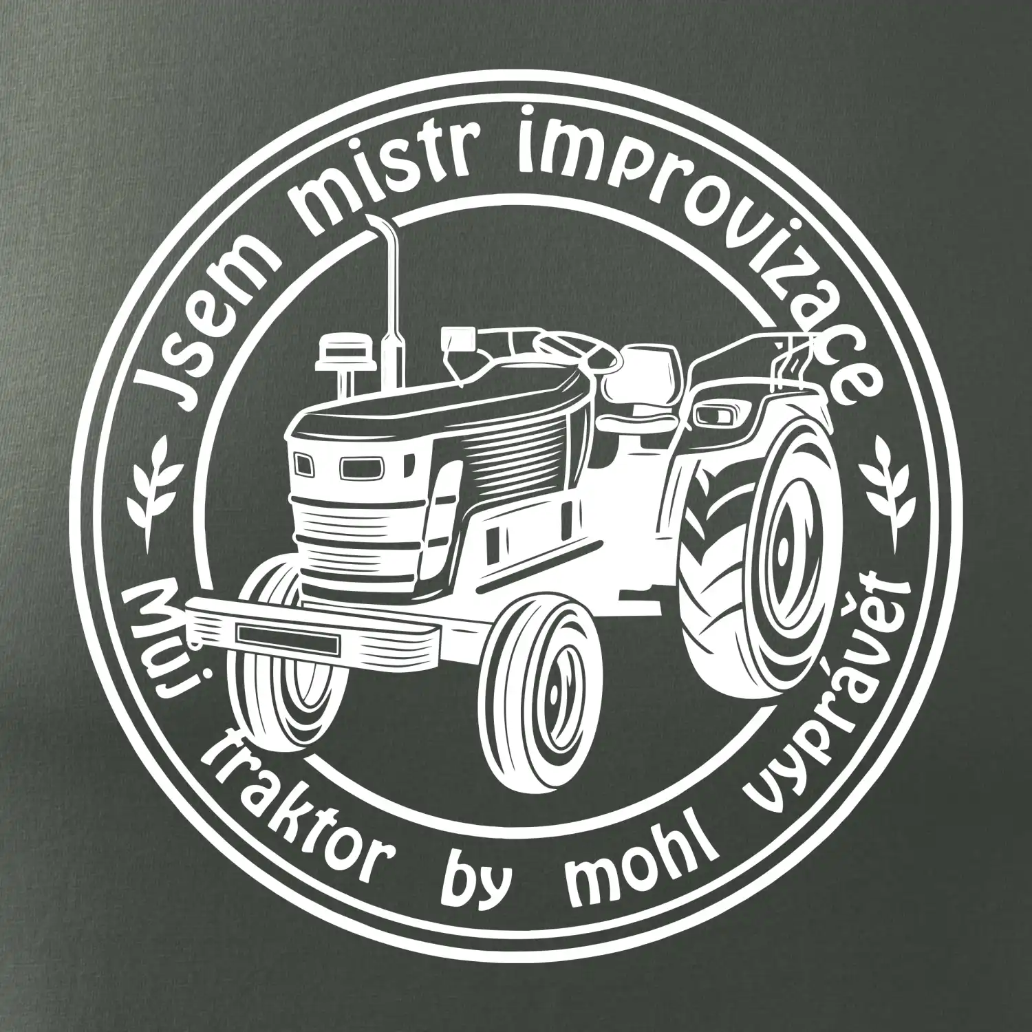 Mistr improvizace starý traktor