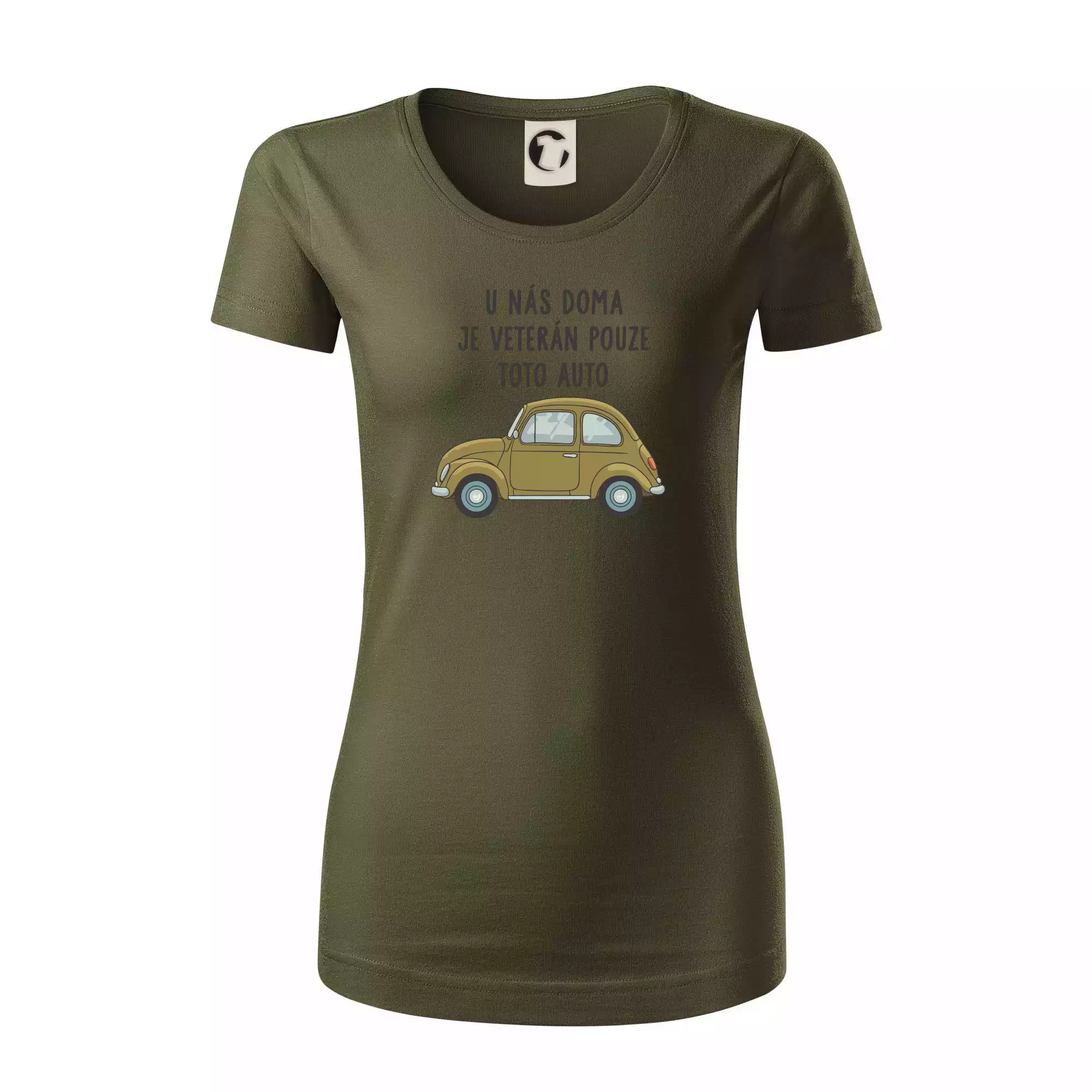 U nás doma je veterán pouze toto auto zelené